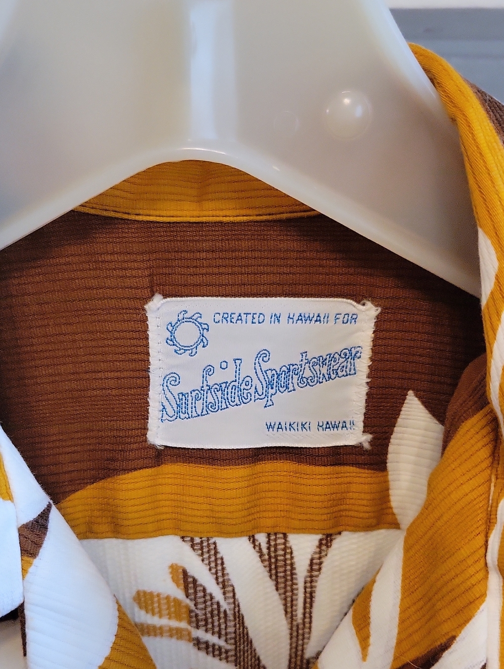 1970's Surfside Sportswear Hawaiian Shirt - Picture 3 of 4